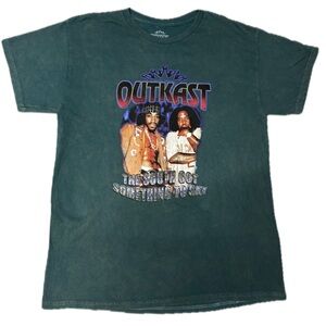 OutKast T Shirt Size Large